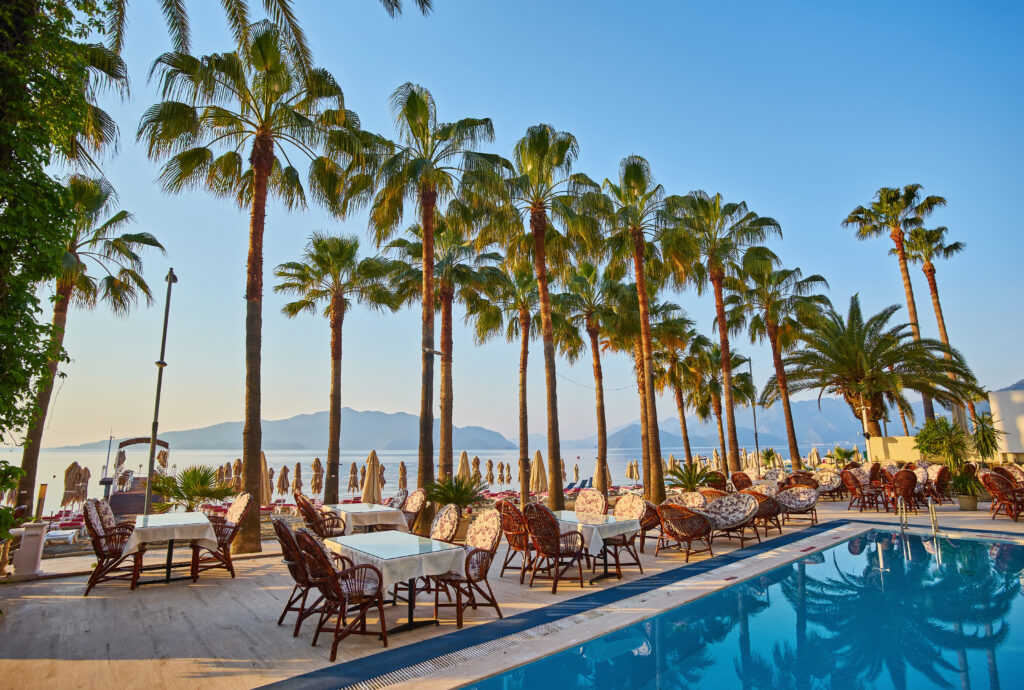Hotels Near Santa Barbara Airport